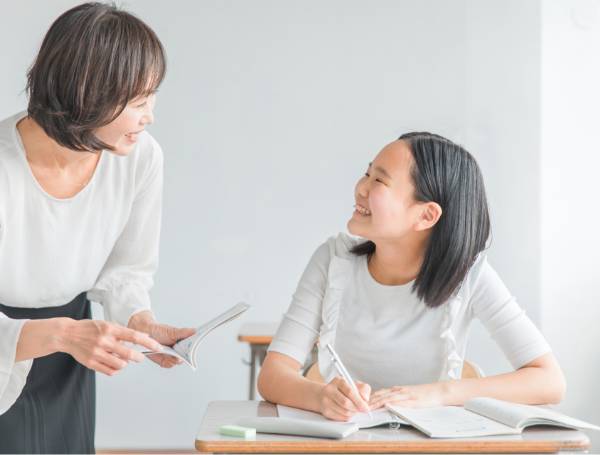 学校応援隊はえばる・放課後子ども教室活動写真展inイオン南風原について